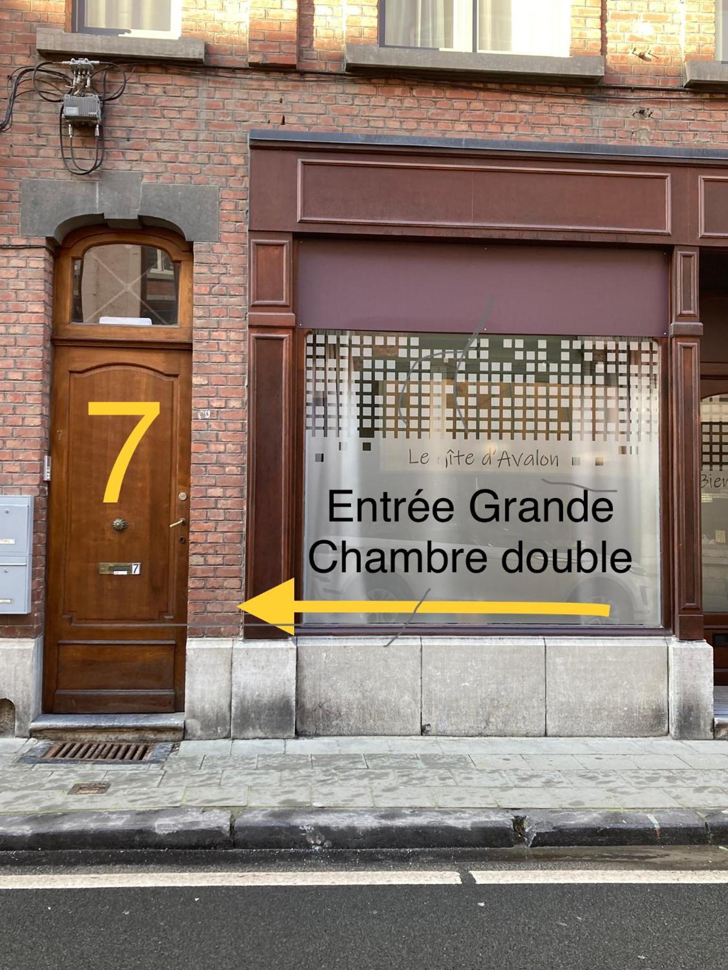 Gite D'Avalon Chambre 7 Dinant Exterior photo